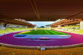 在这也能遇到！网红主播张琪格现场观看国足比赛